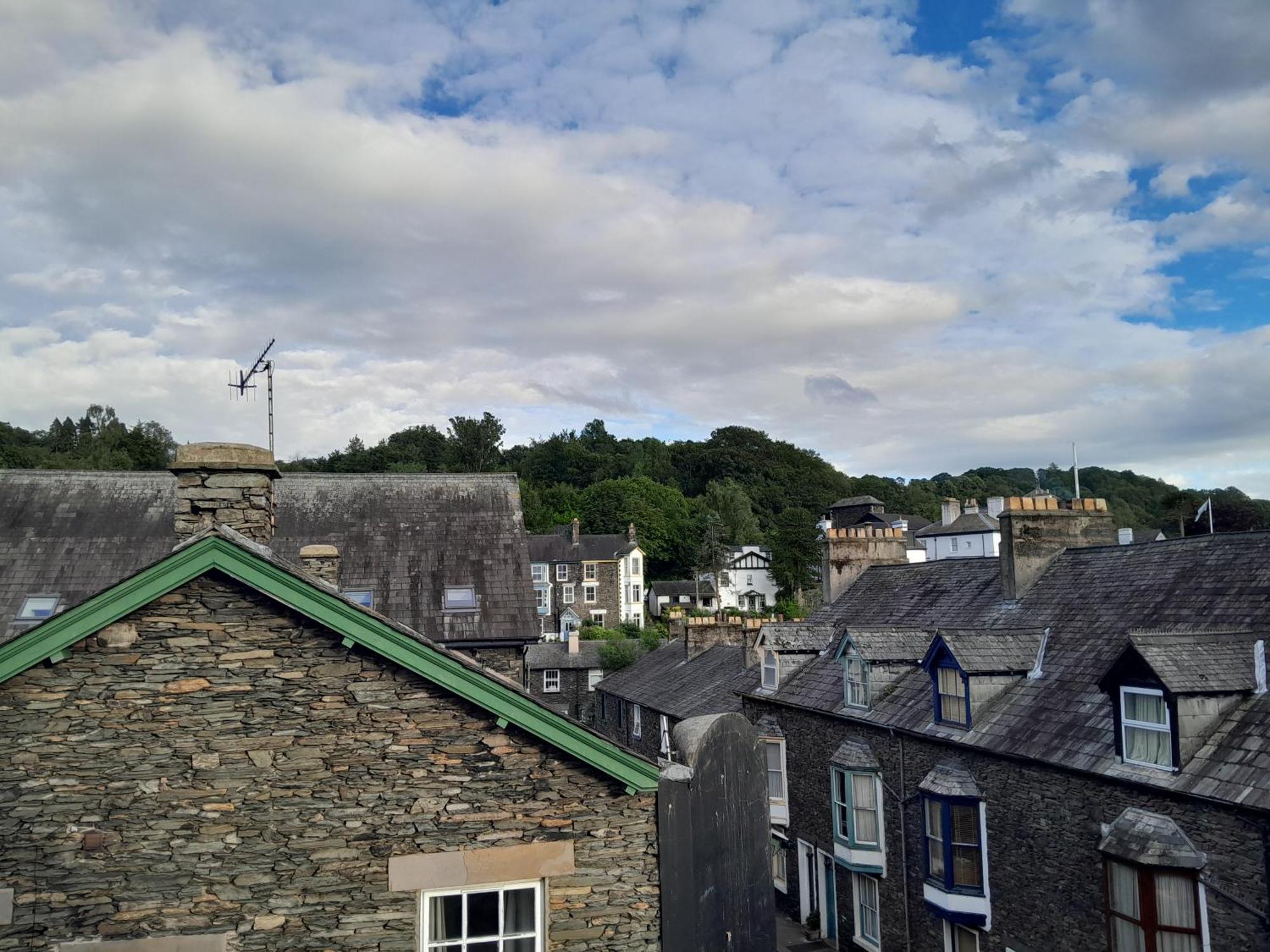 Hi Ho Steps Bowness On Windermere Apartment Luaran gambar